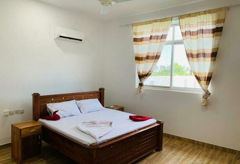اتاق استاندارد با چشم‌انداز استخر, Villa Liam B&b Kiwengwa Zanzibar