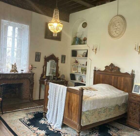 سوئیت 2 خوابه, Château De Swann