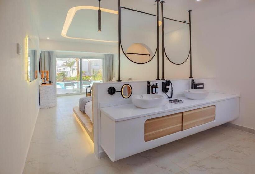 اتاق لوکس, White Hills Resort