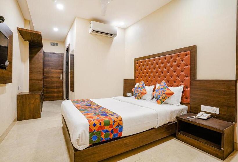 اتاق لوکس, Fabhotel Vertigo Suites   Nr Bkc