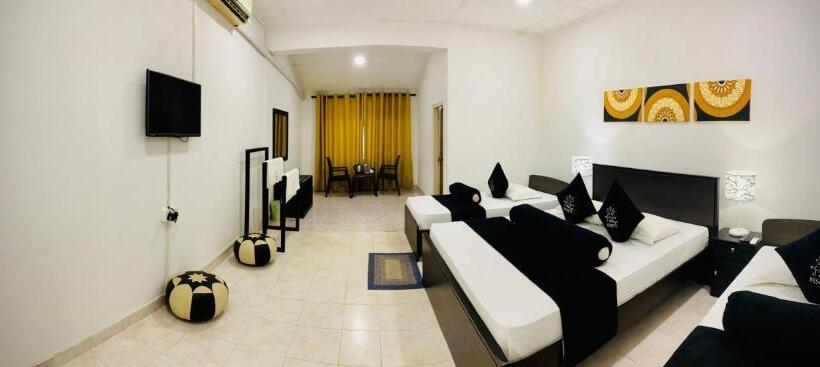 اتاق لوکس چهار تخته, Abhaya Resorts