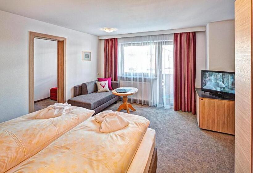 اتاق استاندارد سه نفره, Chalet Bellevue