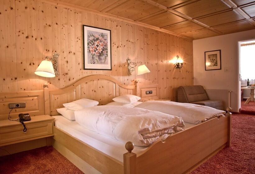 اتاق استاندارد با چشم‌انداز کوهستان, Chalet Bellevue