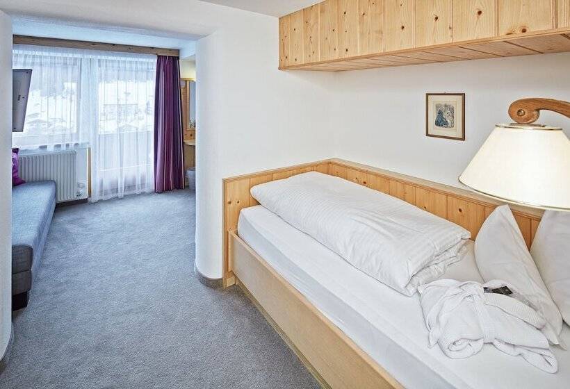 سوییت با چشم‌انداز کوه, Chalet Bellevue