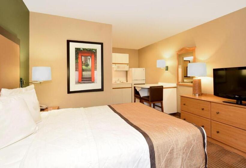 Standard Studio, Extended Stay America Suites  Richmond  West End  I64