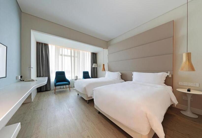 Superior Room, Haikou Meilan International Airport