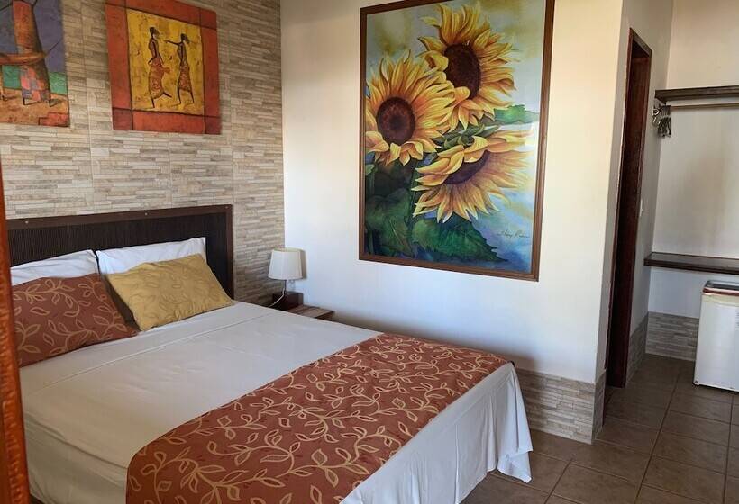 آپارتمان 1 خوابه با چشم‌انداز استخر, Residenza Canoa