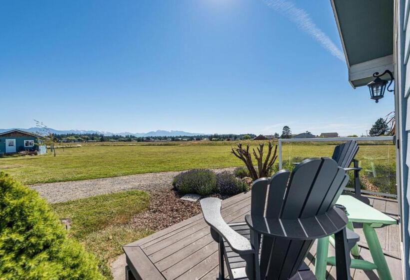 اتاق استاندارد با تخت بزرگ, Juan De Fuca Cottages