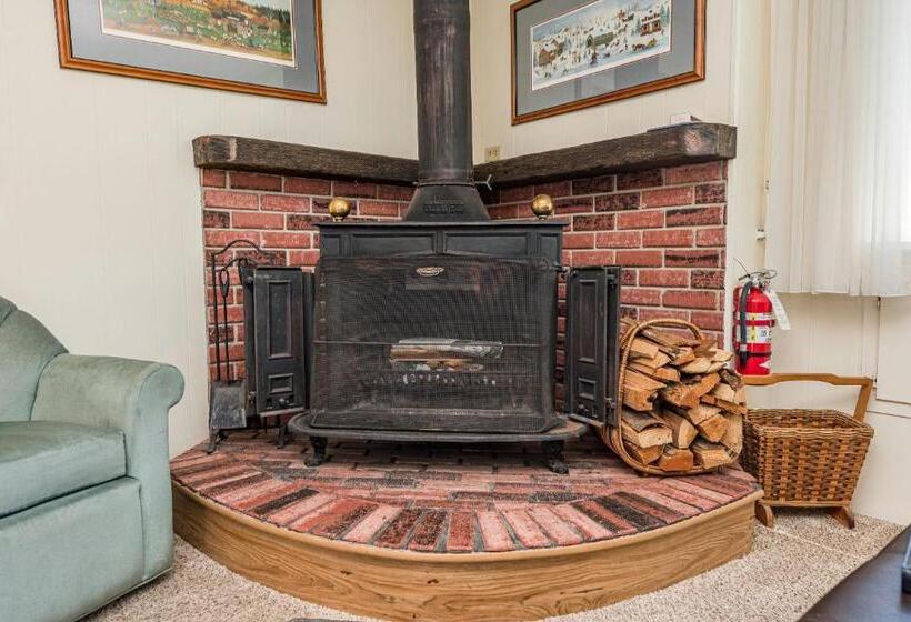 اتاق استاندارد با تخت بزرگ, Juan De Fuca Cottages