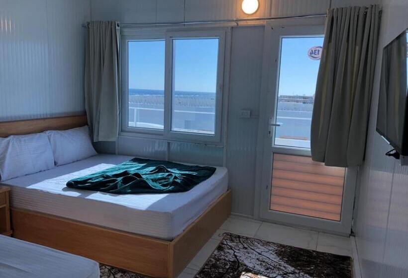 اتاق لوکس با چشم‌انداز دریا, Seaview Hotel Dahab