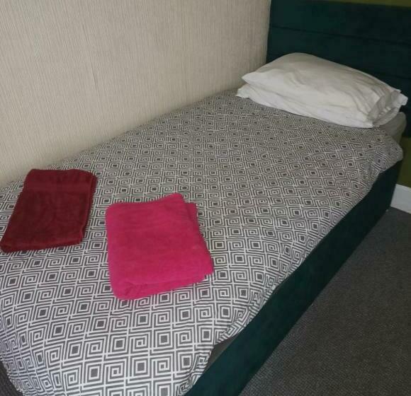 اتاق استاندارد یک تخته با سرویس بهداشتی مشترک, Kirkstead Guesthouse, Pet Friendly Rooms Available, Everyone Welcome