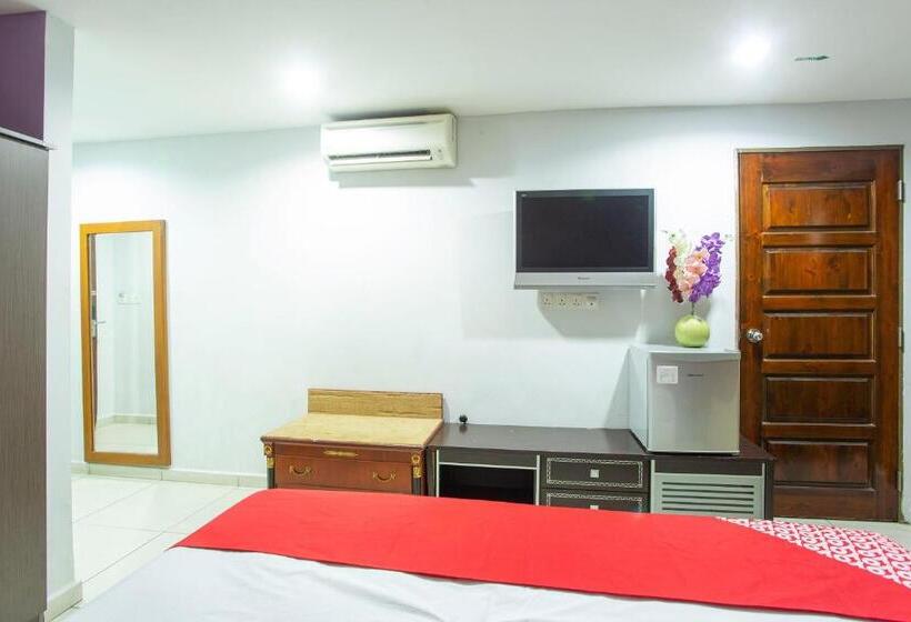 اتاق لوکس سه تخته, Oyo 90624 Thank Q Inn 4