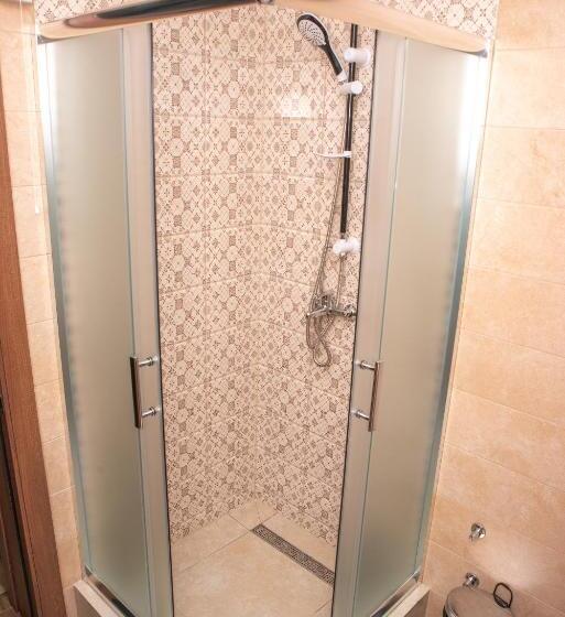 استودیو خانوادگی, Ideal Deluxe