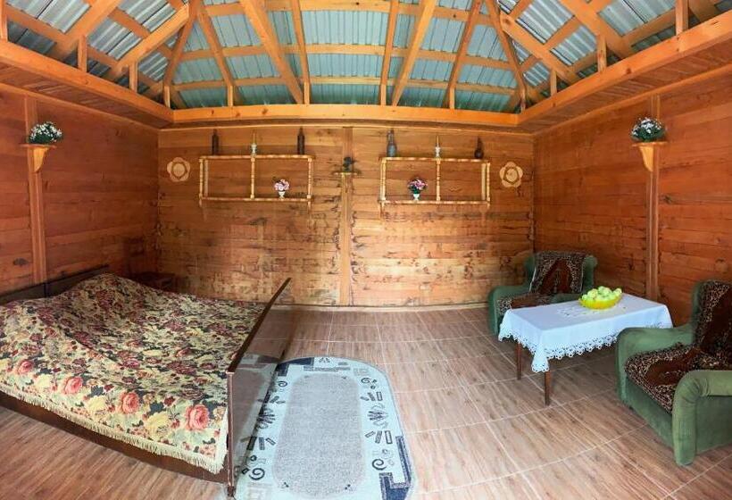 ویلای استاندارد با چشم‌انداز باغ, Matua Guest House