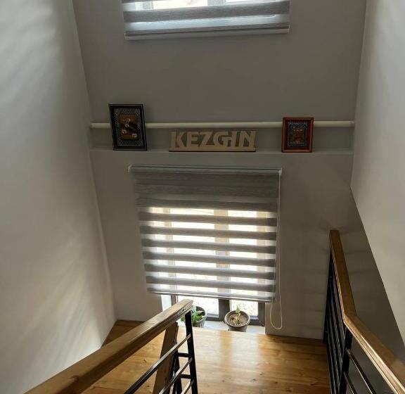 اتاق استاندارد یک نفره, Kezgin Guest House