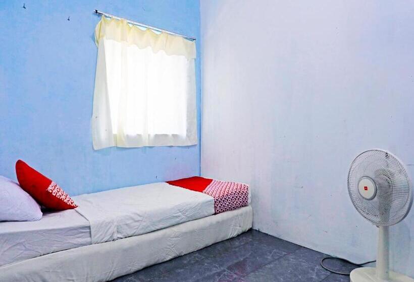 اتاق عادی یک تخته, Spot On 91591 Rafika Homestay Syariah