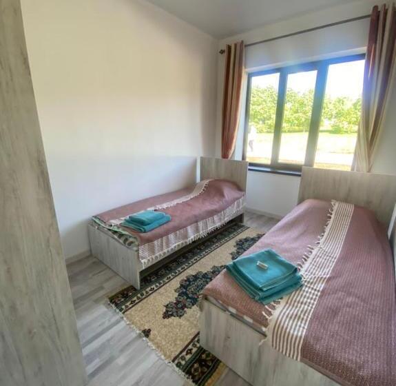 خانه 2 خوابه, Guest House Simiram