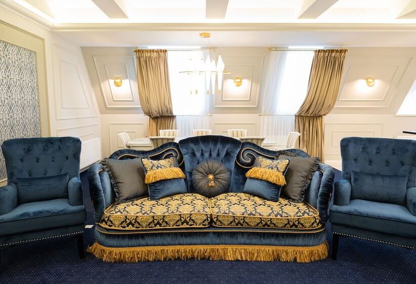 سوییت اجرایی, Grand Hotel Perm