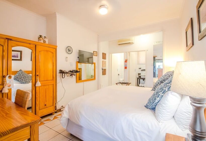 اتاق استاندارد, Honeypot Guest House