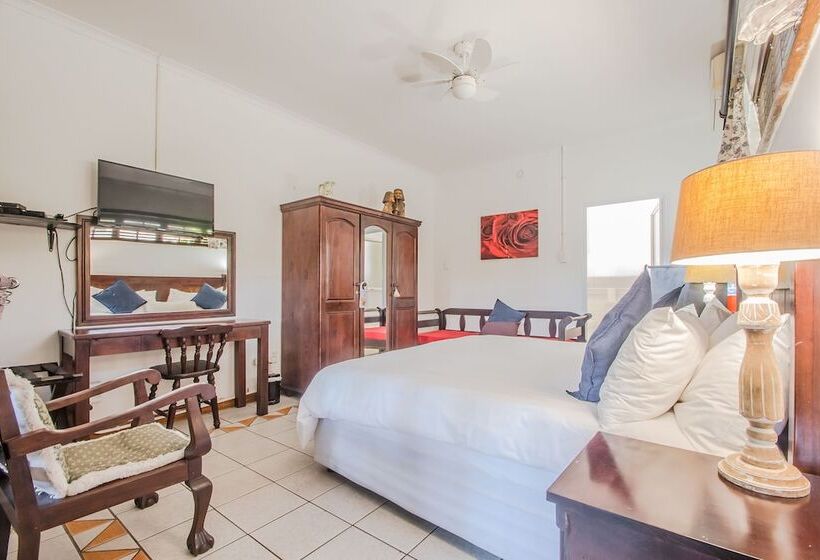 اتاق استاندارد, Honeypot Guest House