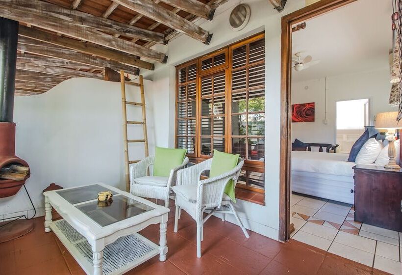 اتاق استاندارد, Honeypot Guest House