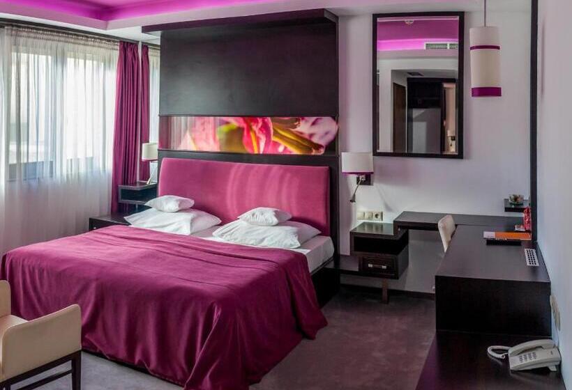 اتاق استاندارد, Corso Boutique
