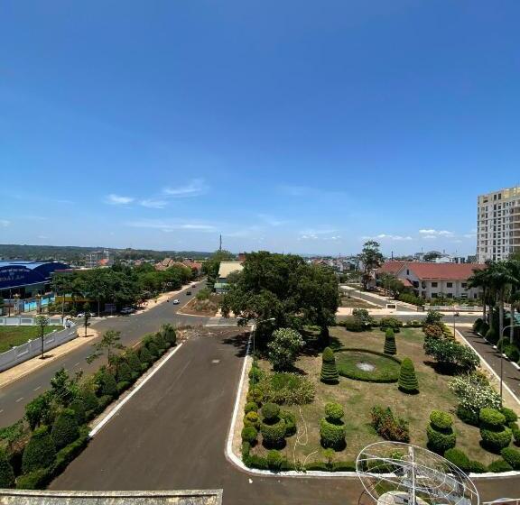 اتاق لوکس, Dakruco