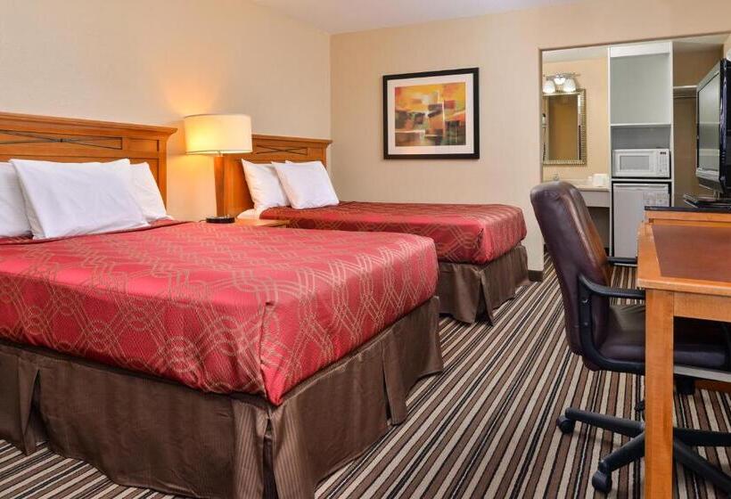 اتاق استاندارد با 2 تخت دوبل, Econo Lodge