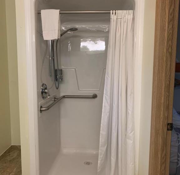اتاق استاندارد با تخت دو نفره بزرگ, Marina Motel