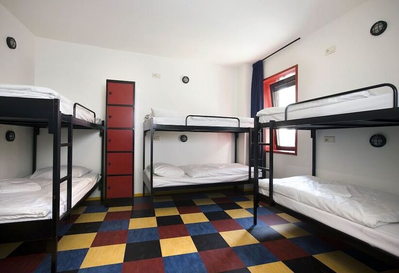 اتاق استاندارد, Bud Gett Hostels