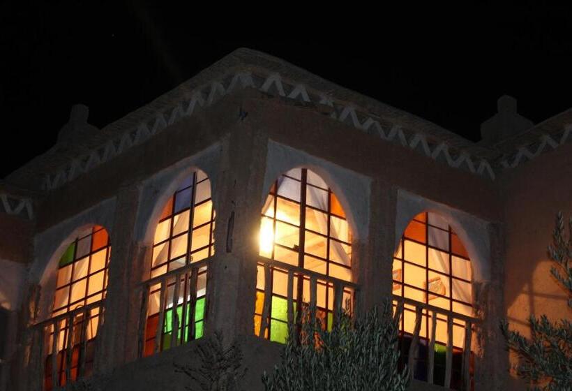 اتاق استاندارد, Dar Timitar