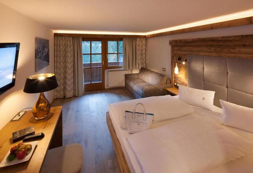 اتاق سوپریور خانوادگی, Alpine Lifestyle Berghotel Madlener