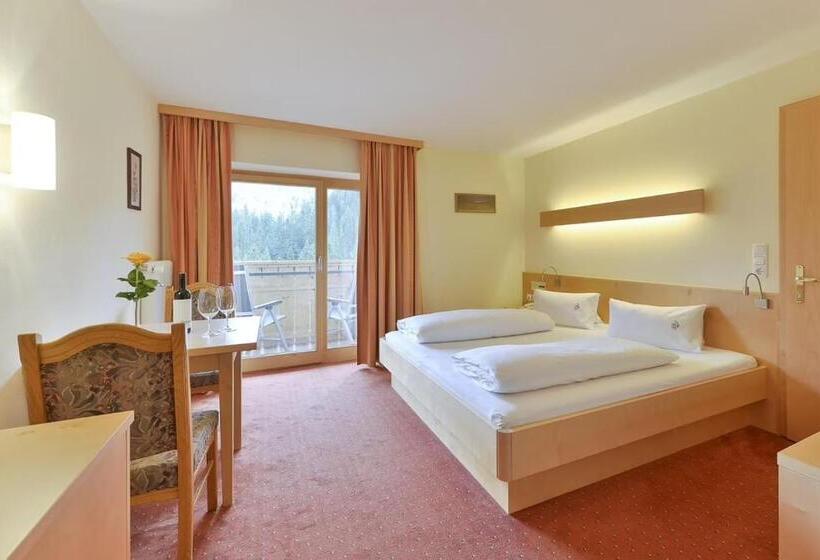 اتاق استاندارد, Alpine Lifestyle Berghotel Madlener