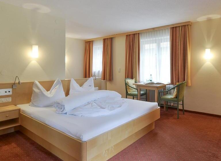 اتاق خانوادگی, Alpine Lifestyle Berghotel Madlener