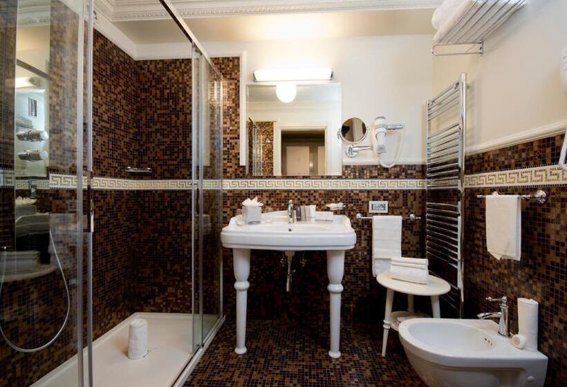اتاق اجرایی یک تخته, Grand Hotel Da Vinci
