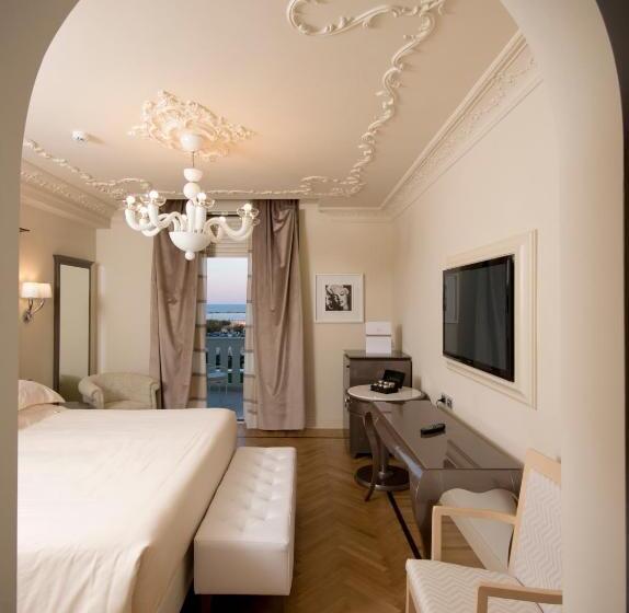 اتاق اجرایی یک تخته, Grand Hotel Da Vinci