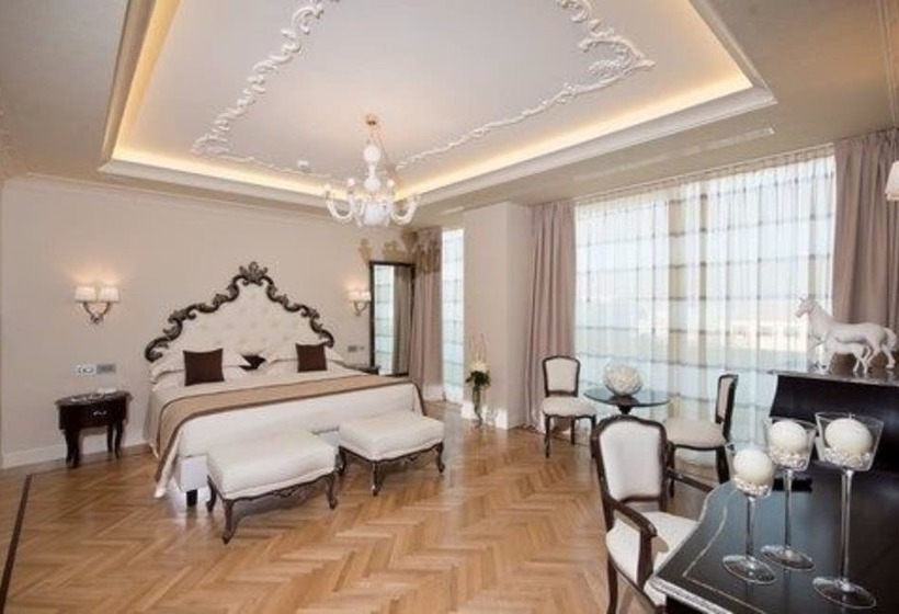 اتاق لوکس, Grand Hotel Da Vinci