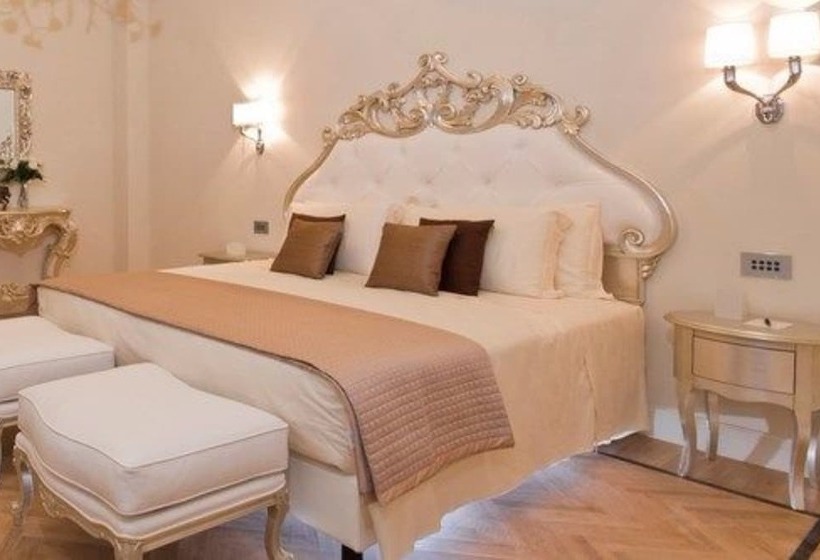 اتاق لوکس سه تخته, Grand Hotel Da Vinci