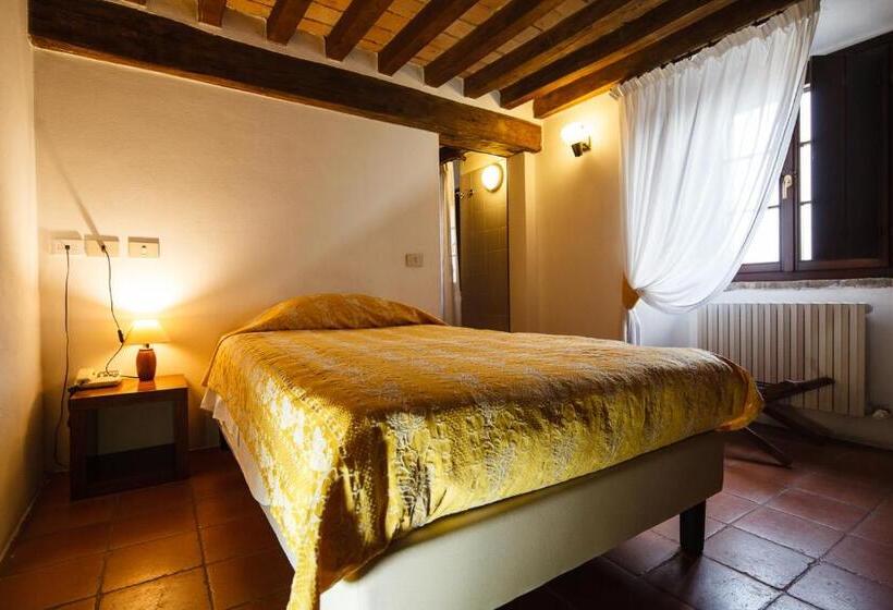 Standard Single Room, Relais Fontevivo