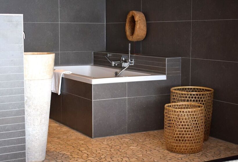 اتاق استاندارد, Van Der Valk Hotel Arnhem