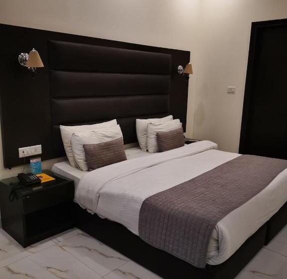 اتاق استاندارد, Pk Residency