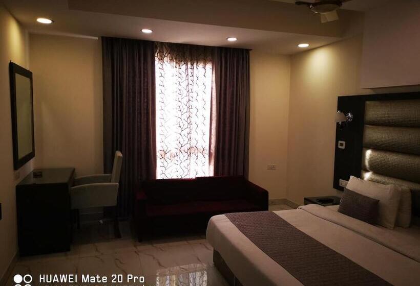 اتاق استاندارد, Pk Residency