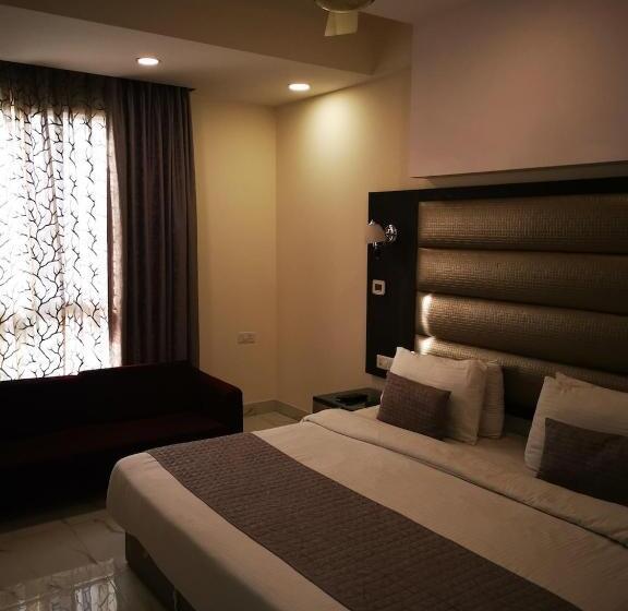 اتاق سوپریور یک تخته, Pk Residency