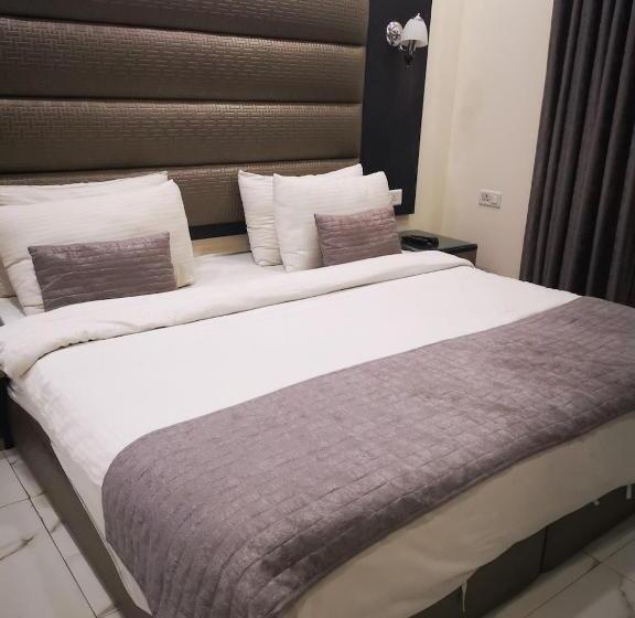 اتاق سوپریور یک تخته, Pk Residency