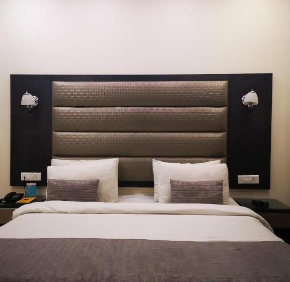 اتاق استاندارد با تخت بزرگ, Pk Residency