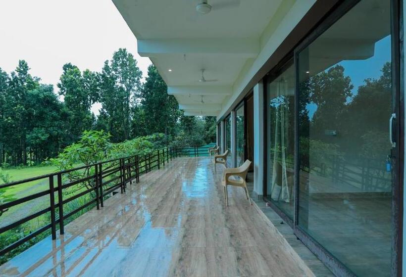 اتاق استاندارد, Riverside By Aahma