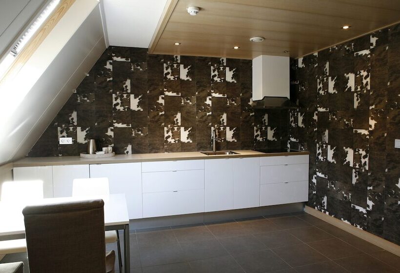 اتاق استاندارد, Van Der Valk Hotel Arnhem
