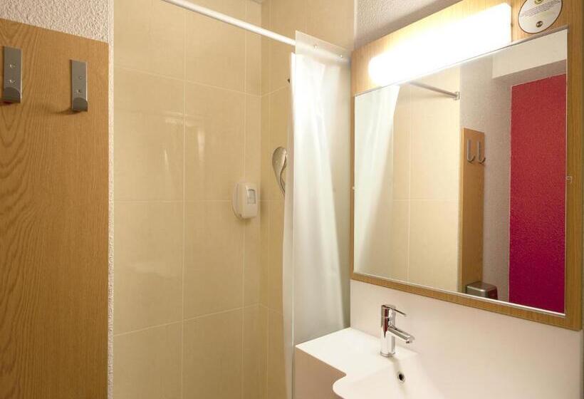 اتاق استاندارد چهار تخته, B&b Hotel Grenoble Centre Alpexpo