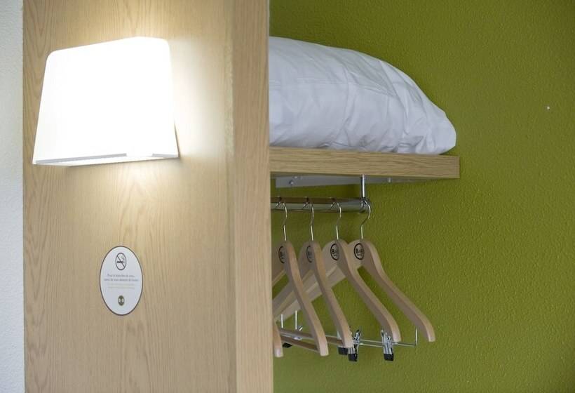اتاق استاندارد چهار تخته, B&b Hotel Grenoble Centre Alpexpo