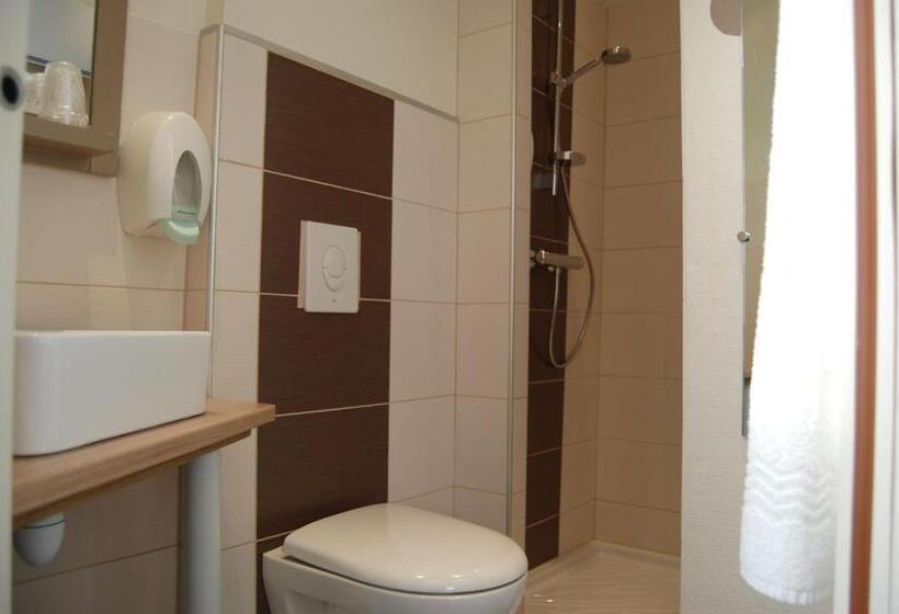 اتاق راحتی سه تخته, Cit Hotel Les Alizes